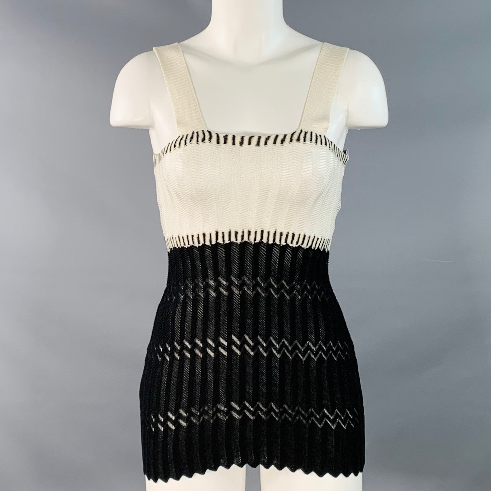 Missoni Size 2 White Black Viscose Cotton Chevron Knit Two Tone Tank Casual Top